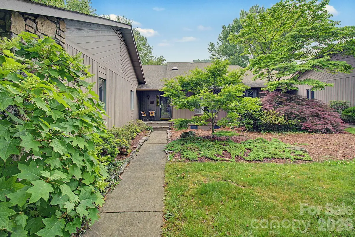 16 Clubside Drive, Asheville, NC 28804 - #1