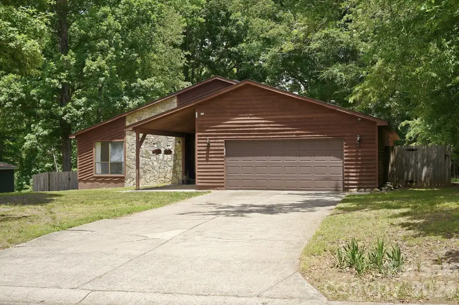 4119 Bon Rea Drive, Charlotte, NC 28226 - #2