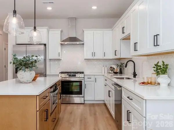 2507 Elon Street, Charlotte, NC 28208