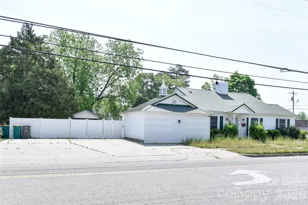 500 Godwin Avenue, Lumberton, NC 28358