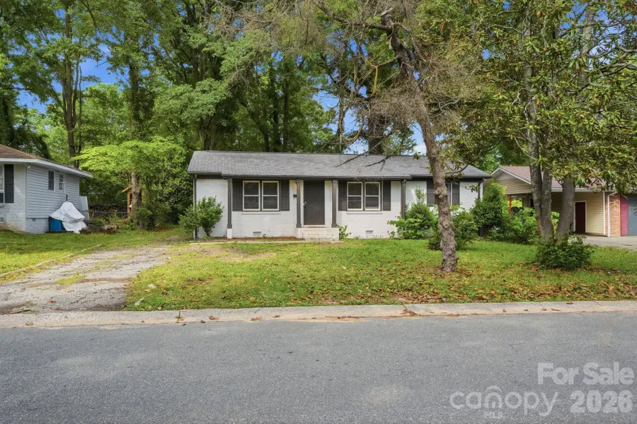1016 Pondella Drive, Charlotte, NC 28213 - #2