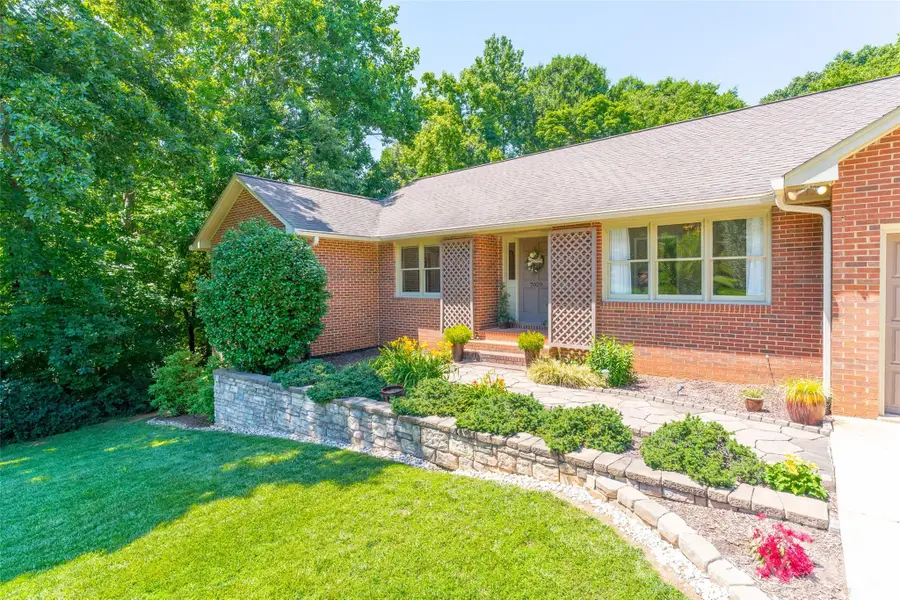 7029 Forest Hills Drive, Denver, NC 28037 - #3