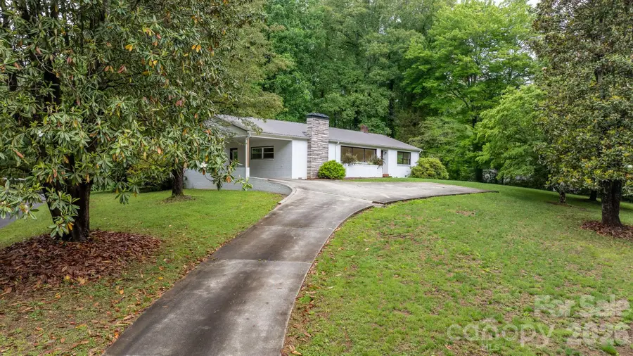 436 Hibriten Drive Se, Lenoir, NC 28645 - #2