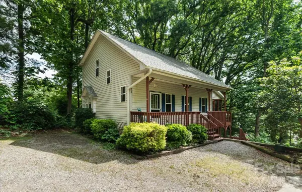122 Arnold Heights, Waynesville, NC 28786