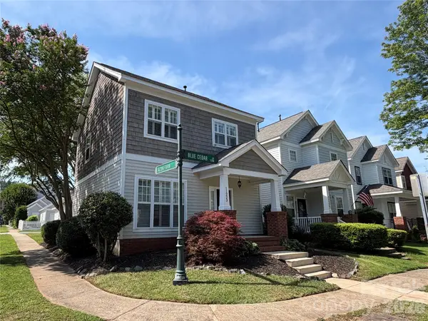 11223 Blue Cedar Lane, Charlotte, NC 28277