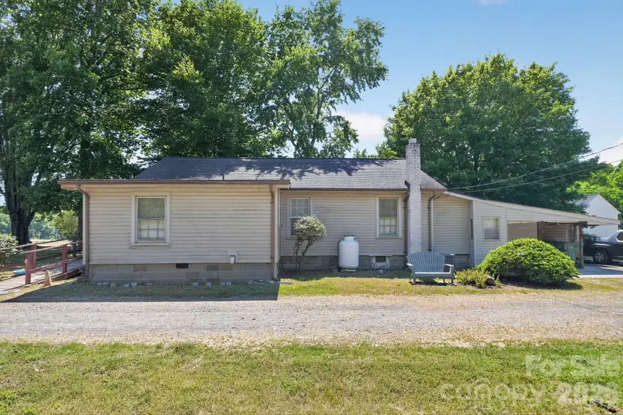 512 W Bank Street, Granite Quarry, NC 28146 - #3