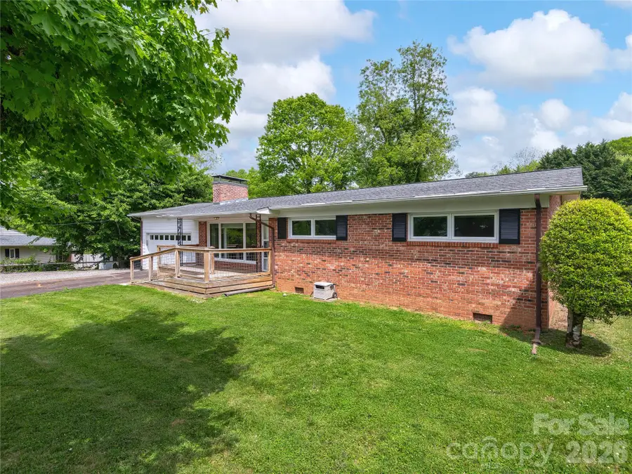 125 Playground Court, Waynesville, NC 28786 - #2