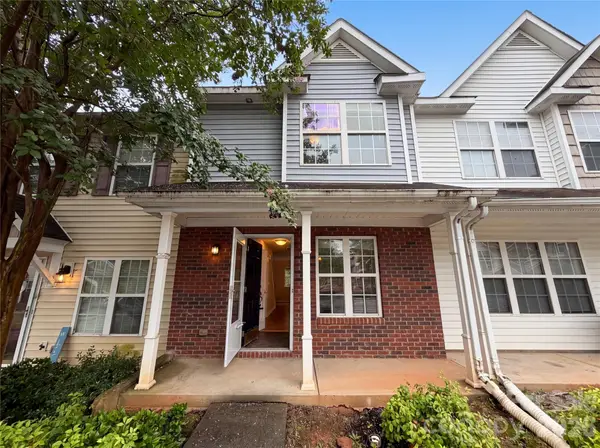 10114 Ballyclare Court, Charlotte, NC 28213