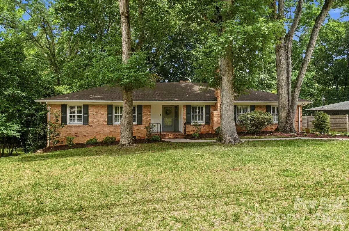 6535 Burlwood Road, Charlotte, NC 28211 - #1