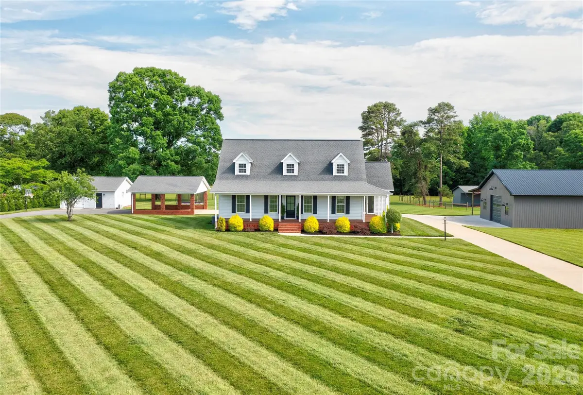 505 E Stagecoach Trail, Lawndale, NC 28090 - #1