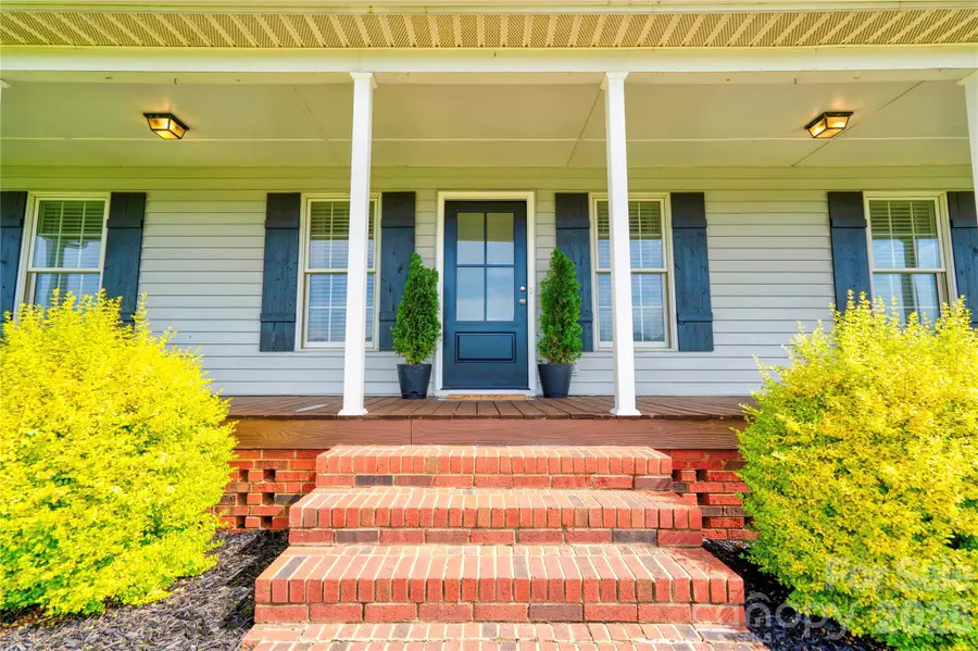 505 E Stagecoach Trail, Lawndale, NC 28090 - #3