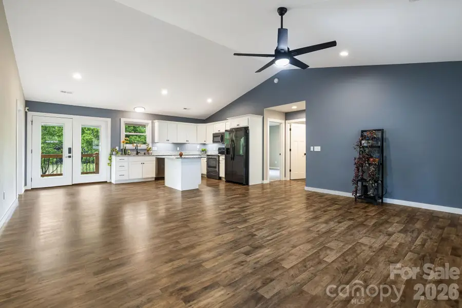 923 Newfound Road, Leicester, NC 28748 - #3