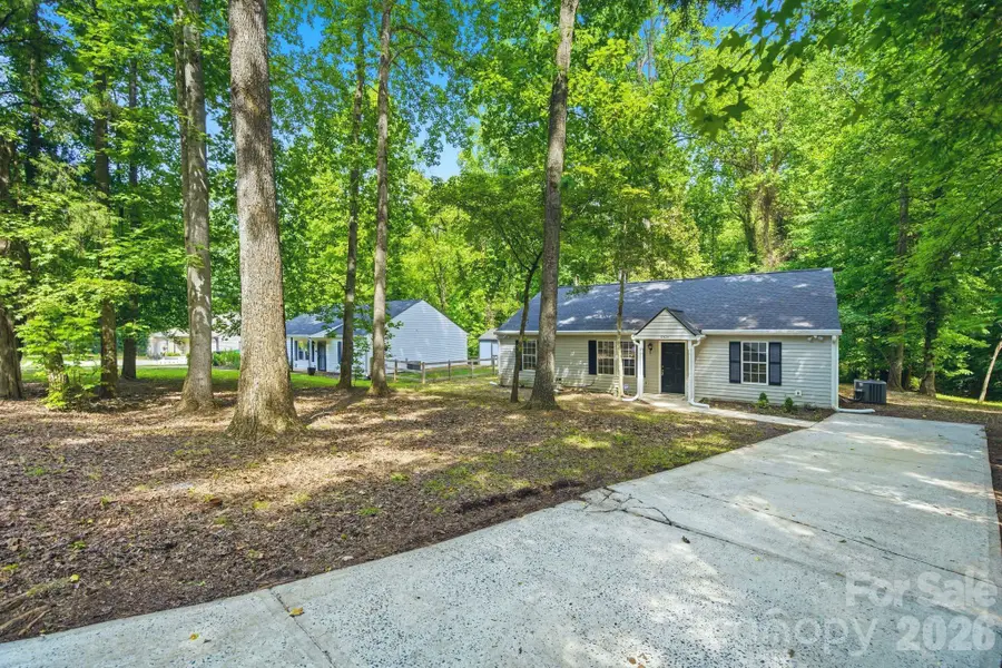 6324 Grove Park Boulevard, Charlotte, NC 28215 - #2