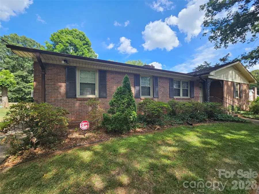 331 Woodside Drive, Shelby, NC 28150 - #3