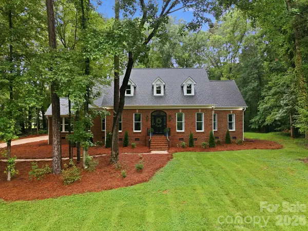 1224 Lago Vista Drive, Matthews, NC 28104
