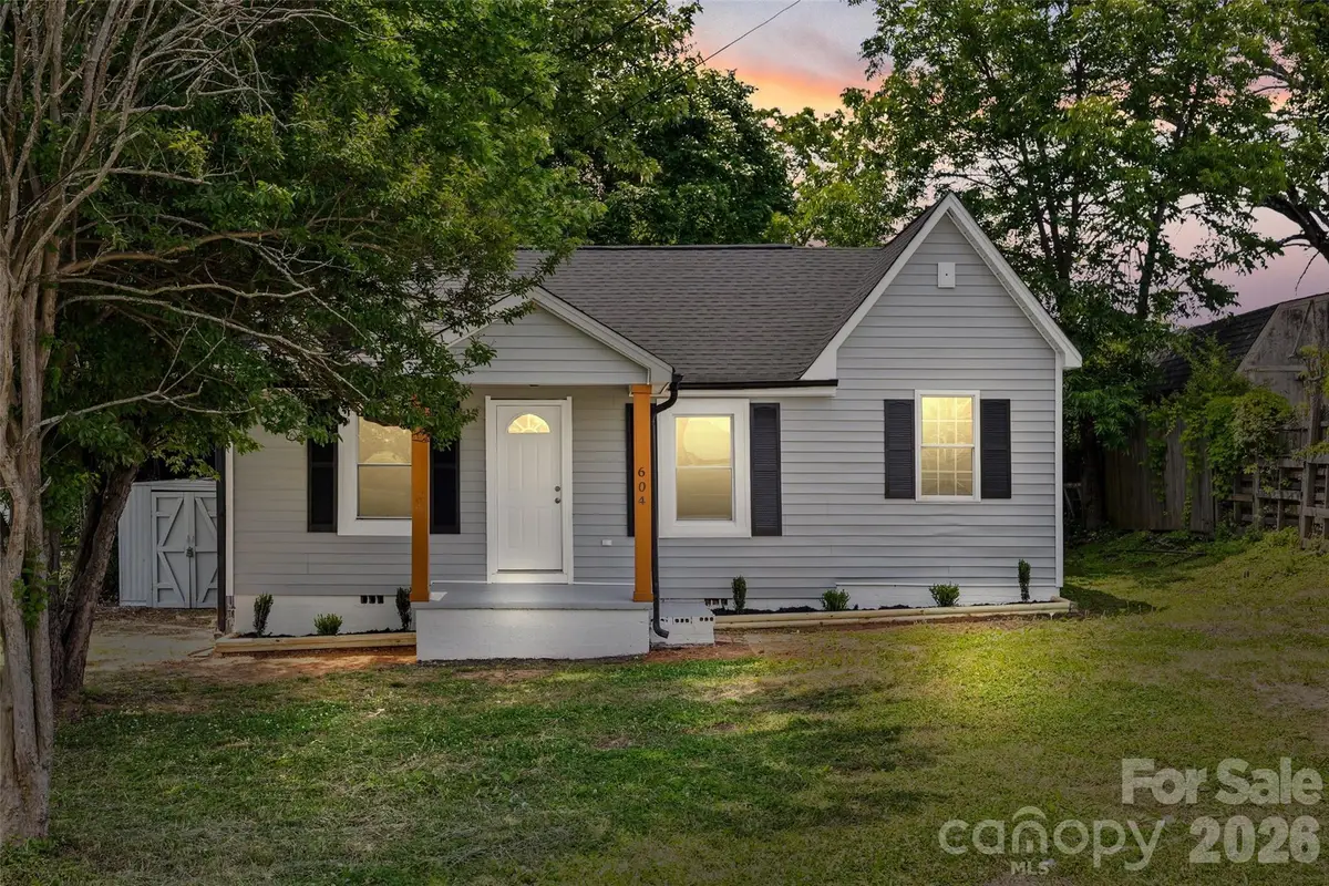 604 Mauney Avenue, Kings Mountain, NC 28086 - #1
