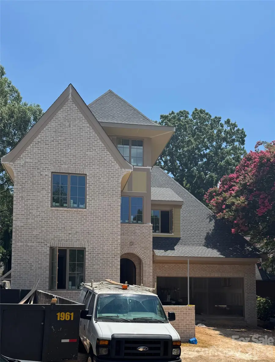 2221 Westminster Place, Charlotte, NC 28207 - #2