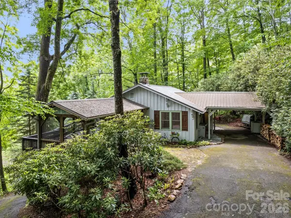 104 The High Road, Waynesville, NC 28786