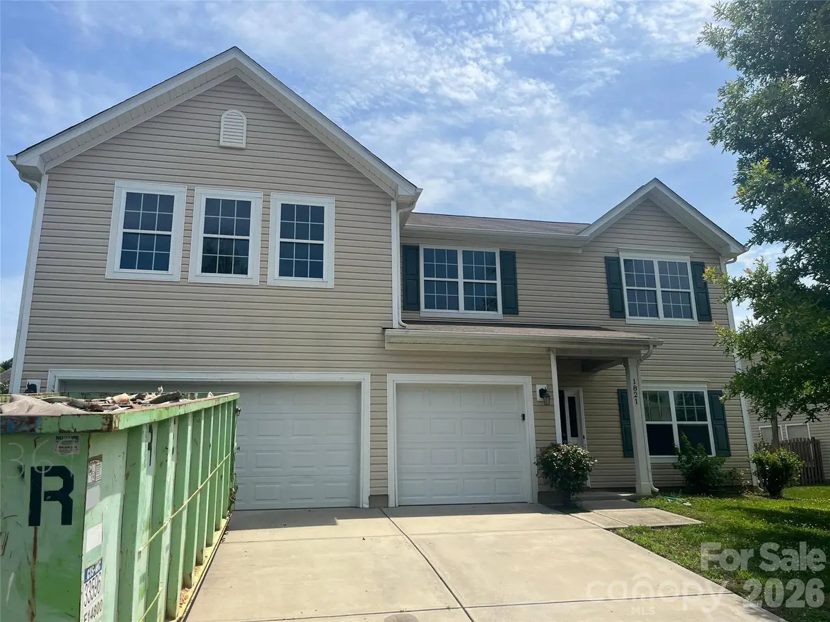 1821 Swan Drive, Charlotte, NC 28216 - #1