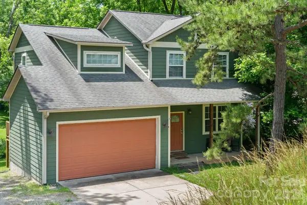 7 Apple Lane, Asheville, NC 28804
