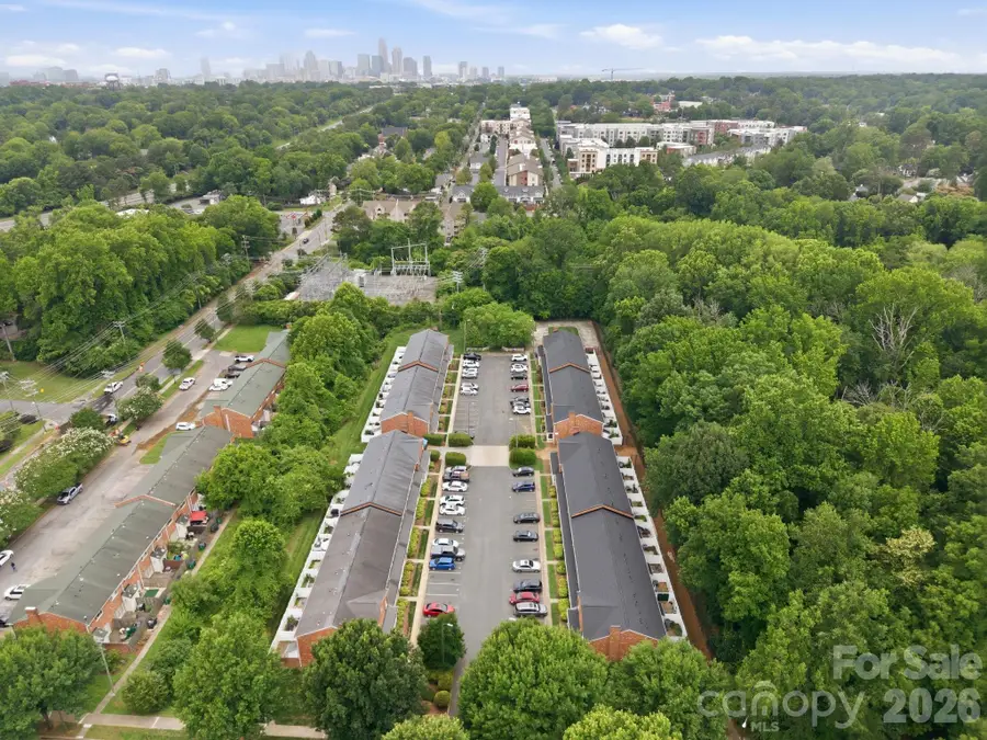 1215 Green Oaks Lane #I, Charlotte, NC 28205 - #2