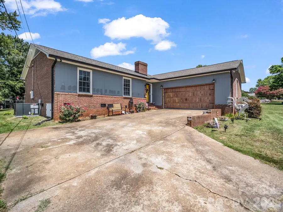 816 Rhodann Drive, Shelby, NC 28152 - #2