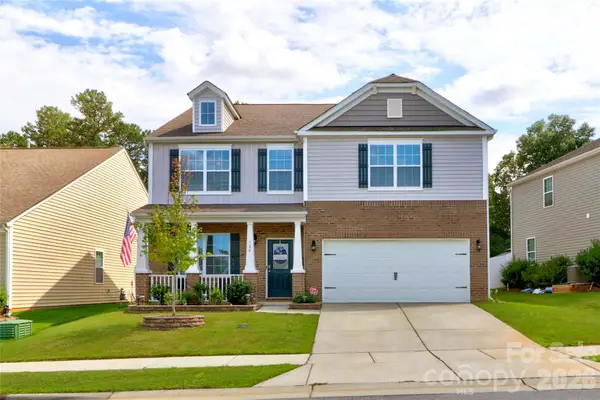 124 Kingsway Drive, Mooresville, NC 28115