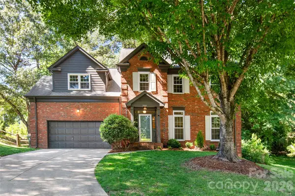 2908 Seton Drive, Matthews, NC 28105
