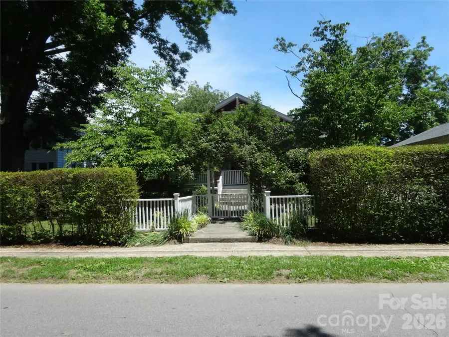 33 Church Street, Weaverville, NC 28787 - #3