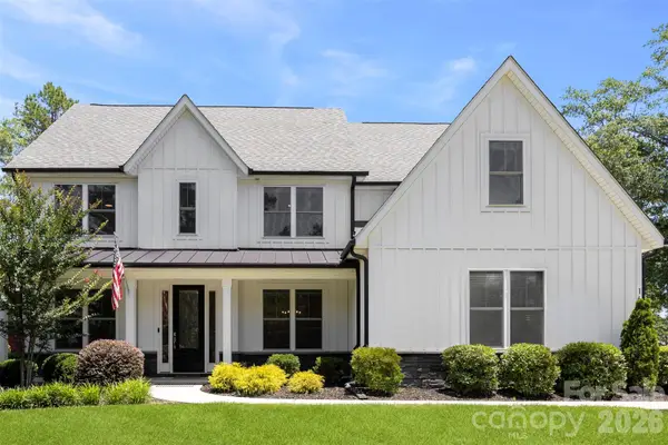 16709 Mckee Road, Charlotte, NC 28278