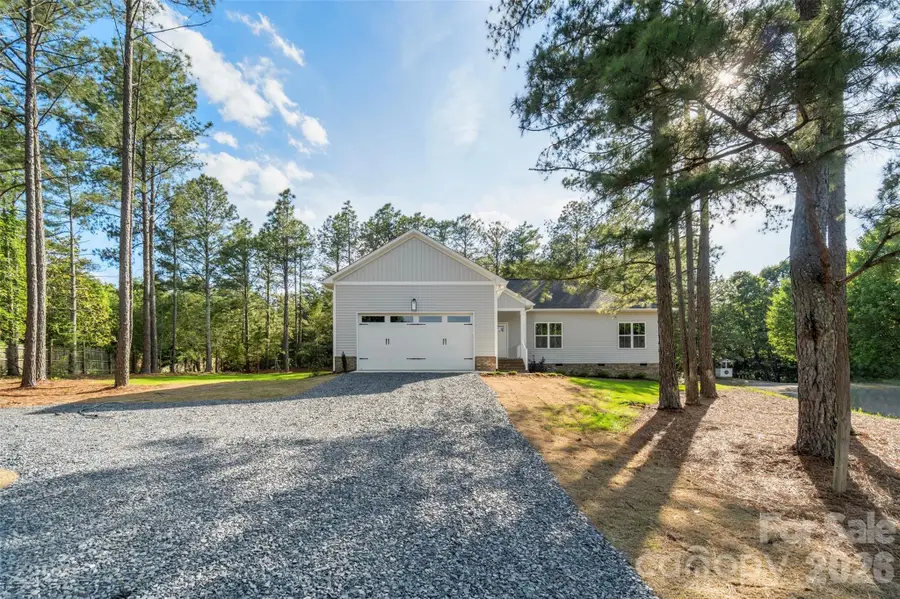 185 Shagbark Court, West End, NC 27376 - #2