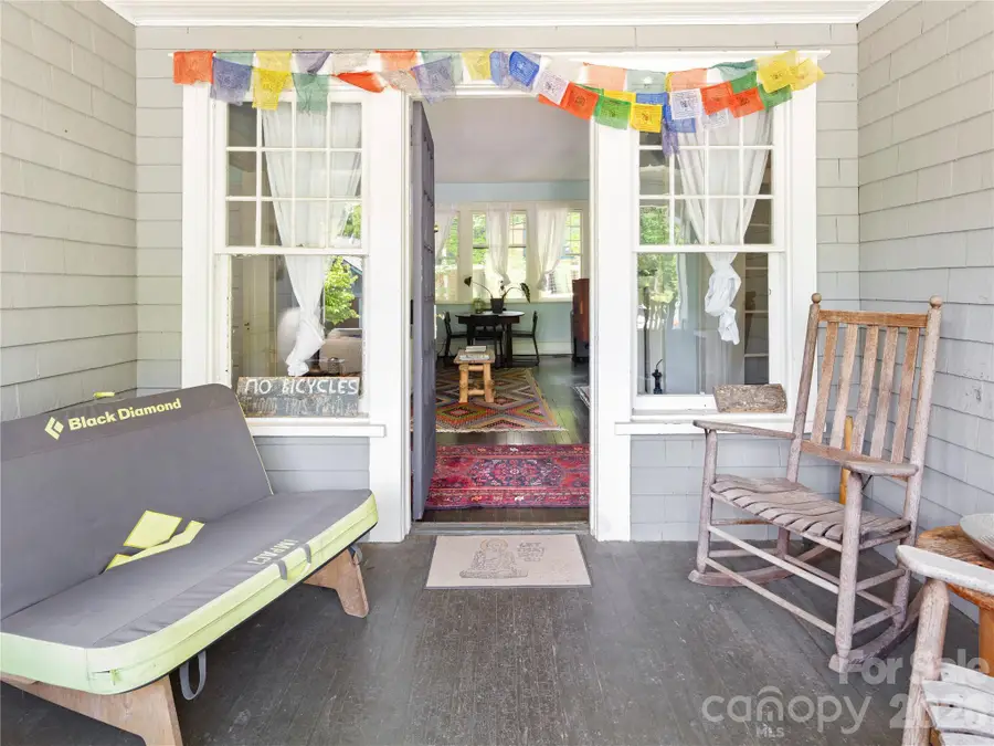111 Annandale Avenue, Asheville, NC 28801 - #3