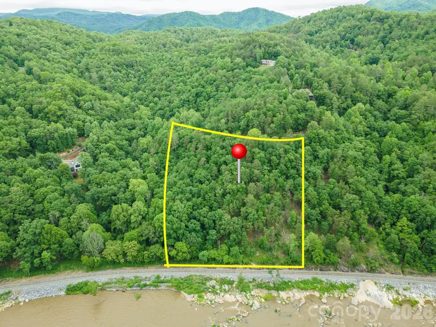 2391 French Broad Parkway #34, Marshall, NC 28753 - #2