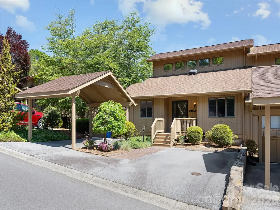 905 Red Oak Drive, Hendersonville, NC 28791 - #2