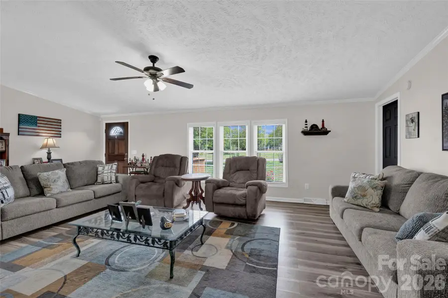 1008 Pine Ridge Drive #18, Hamptonville, NC 27020 - #2