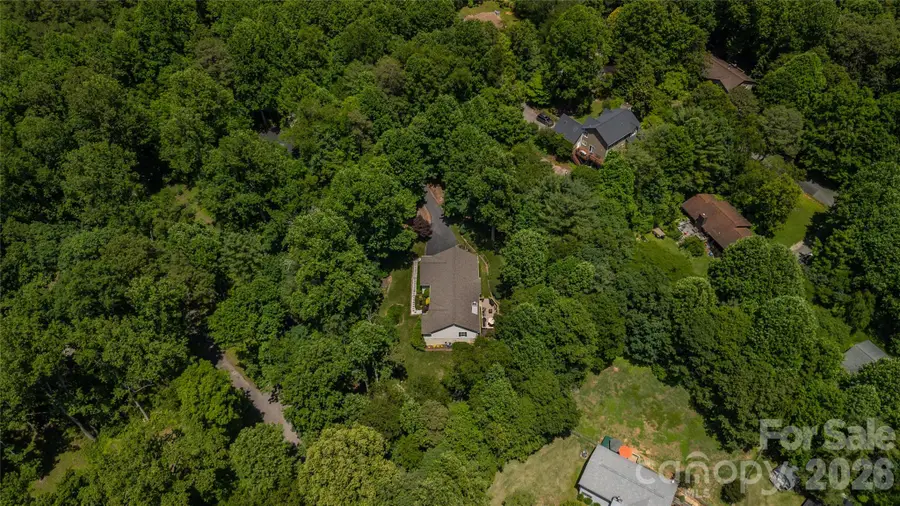 8 Shadowbrook Drive, Weaverville, NC 28787 - #2