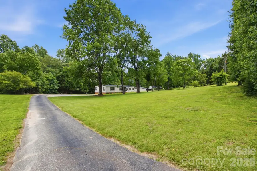 2733 Powell Drive Extension, Valdese, NC 28690 - #2