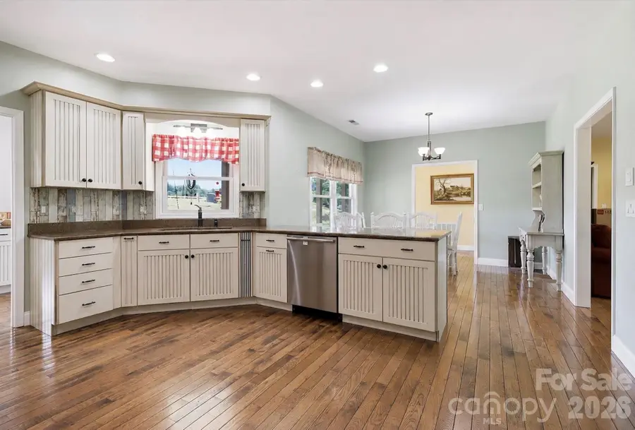409 Tall Timbers Lane, Waynesville, NC 28785 - #2