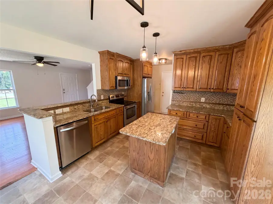 6121 Linda Vista Lane, Charlotte, NC 28216 - #2