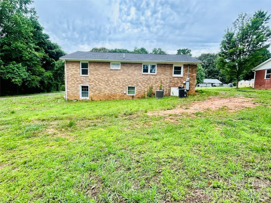 400 Ponderosa Road #14, Stanley, NC 28164 - #3