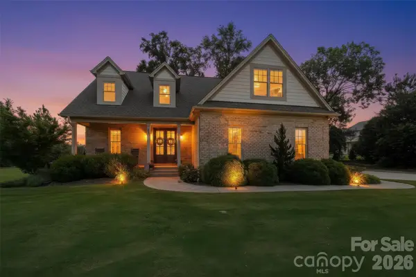 1005 S Point Road, Belmont, NC 28012