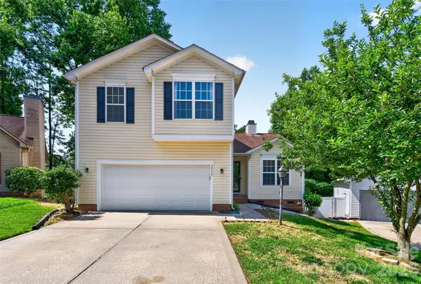 2539 Thornfield Road, Charlotte, NC 28273