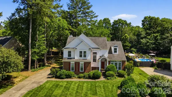 12100 Provincetowne Drive, Charlotte, NC 28277