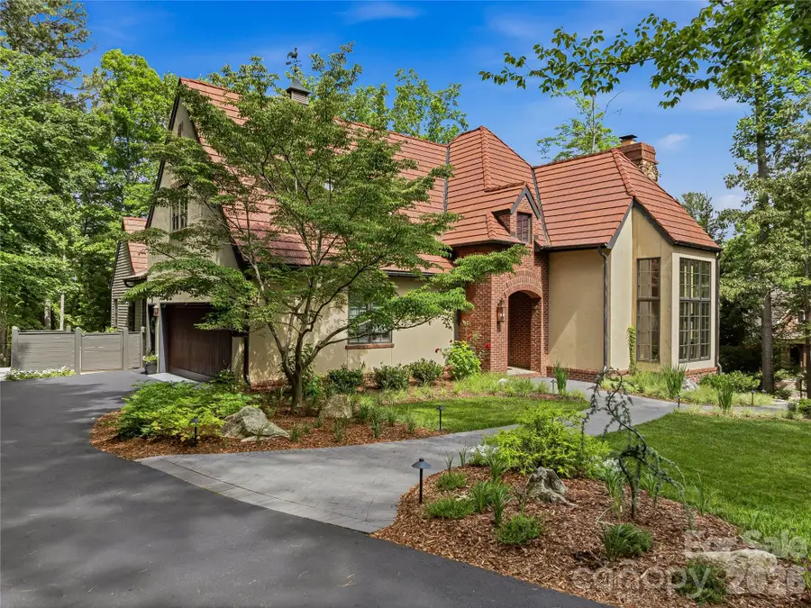 907 Kells Blue Court, Biltmore Lake, NC 28715 - #2