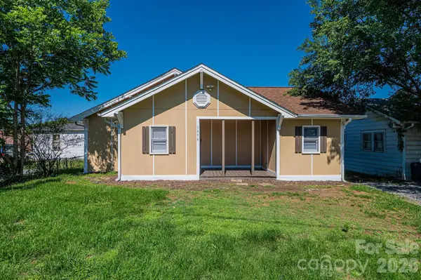 1614 College Avenue Sw, Lenoir, NC 28645