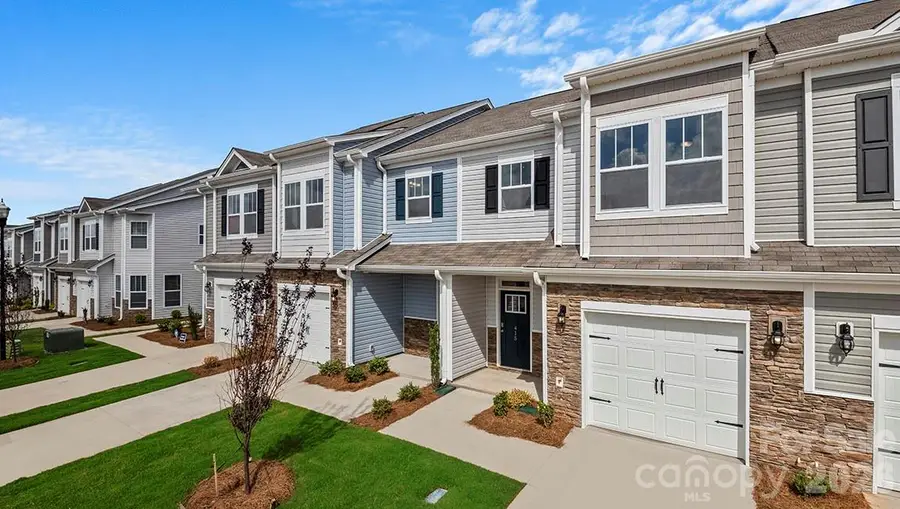 35 Creekview Road, Hendersonville, NC 28792 - #2