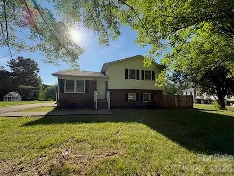 122 Wallace Street, Boonville, NC 27011 - #1