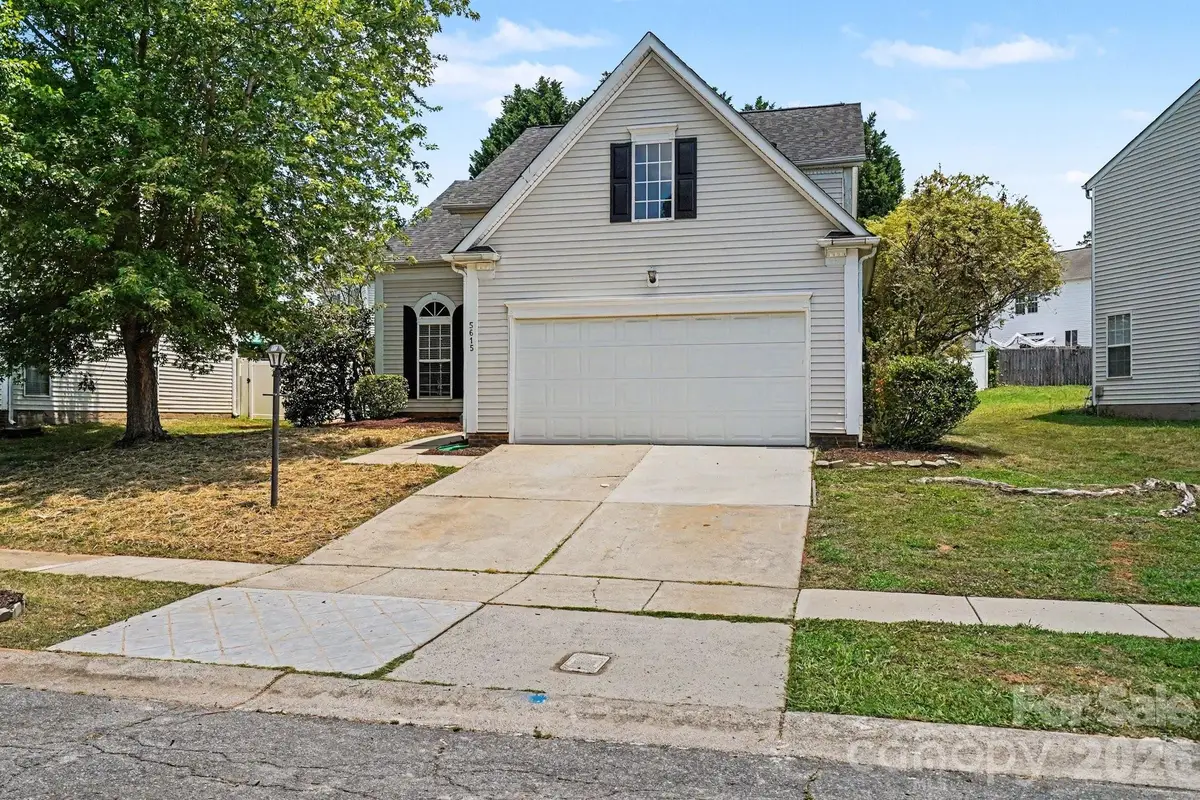 5615 Waverly Lynn Lane, Charlotte, NC 28269 - #1