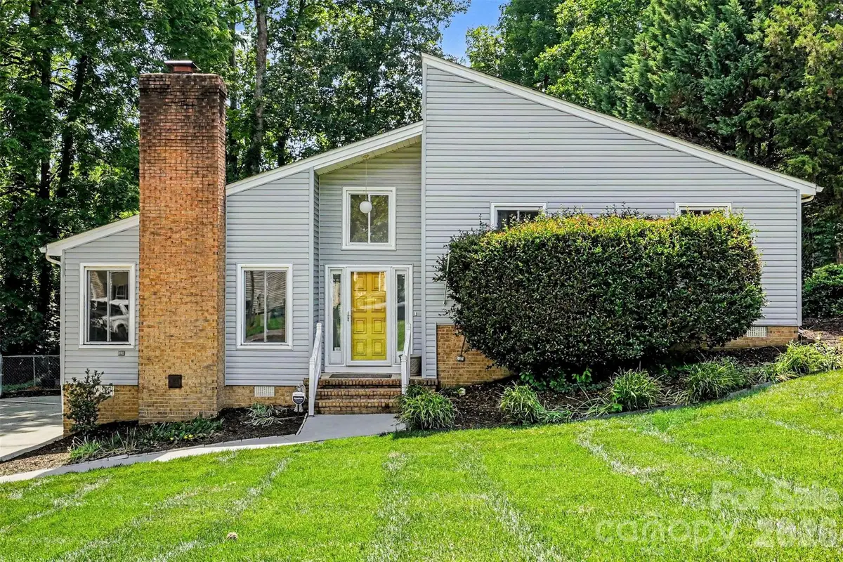7944 Pawtuckett Road, Charlotte, NC 28214 - #1