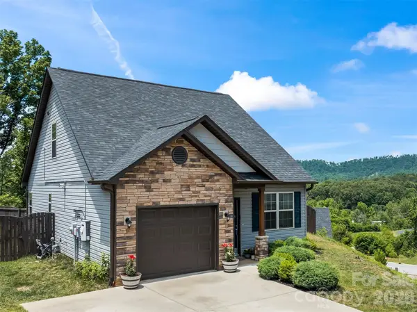 115 Water Leaf Drive, Weaverville, NC 28787